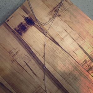 🔥5/$10Sale orB3G2🆓Silver TriangleLayeredNecklace